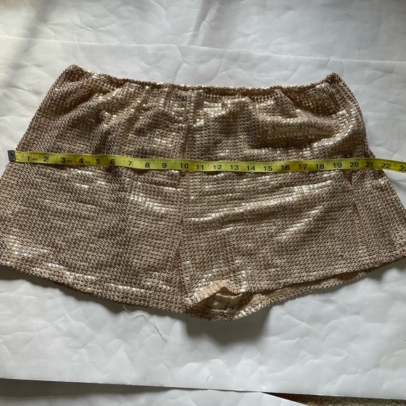 Oh Polly Embellished Sequin Beach Shorts in Gold size 4 - Picture 6 of 7